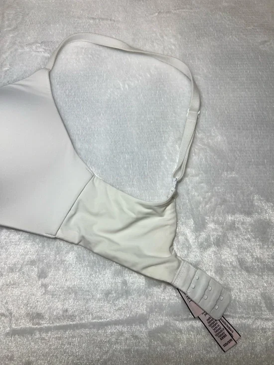 Victoria’s Secret bra T Shirt Lightly Lined No wire 32D - Picture 5 of 7